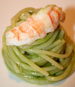 spaghettone-verrigni-con-aglio-orsino-e-gambero